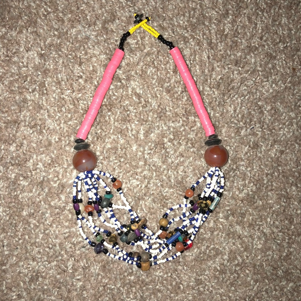 Beaded handmade necklace - Picture 1 of 3